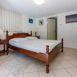 In 41670 Апартаменты
